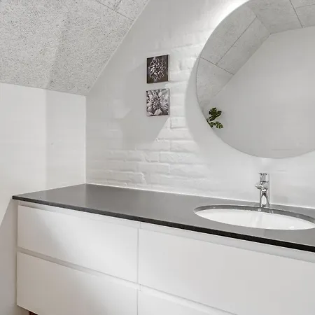 Tatil Evi Large Pool House In Husby With Sleeping Space For 18 People Ulfborg