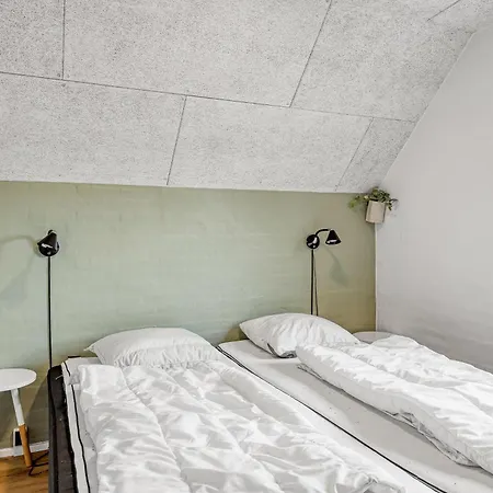 Tatil Evi Large Pool House In Husby With Sleeping Space For 18 People *