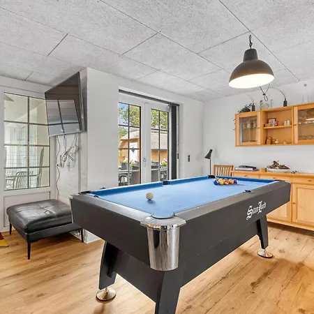Large Pool House In Husby With Sleeping Space For 18 People Tatil Evi *